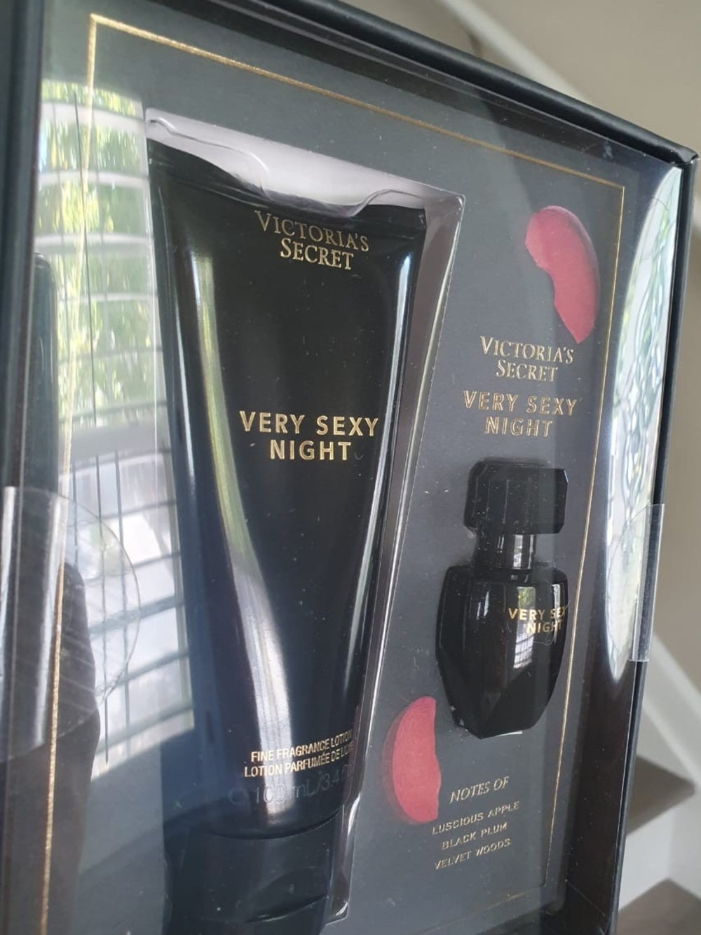 Victoria's Secret Very Sexy Night Fragrance & Body Lotion Set - Black
